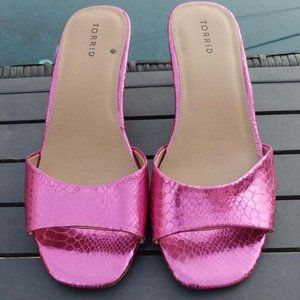 Torrid Neon Pink Fauxe Snakeskin Mule Size 13W